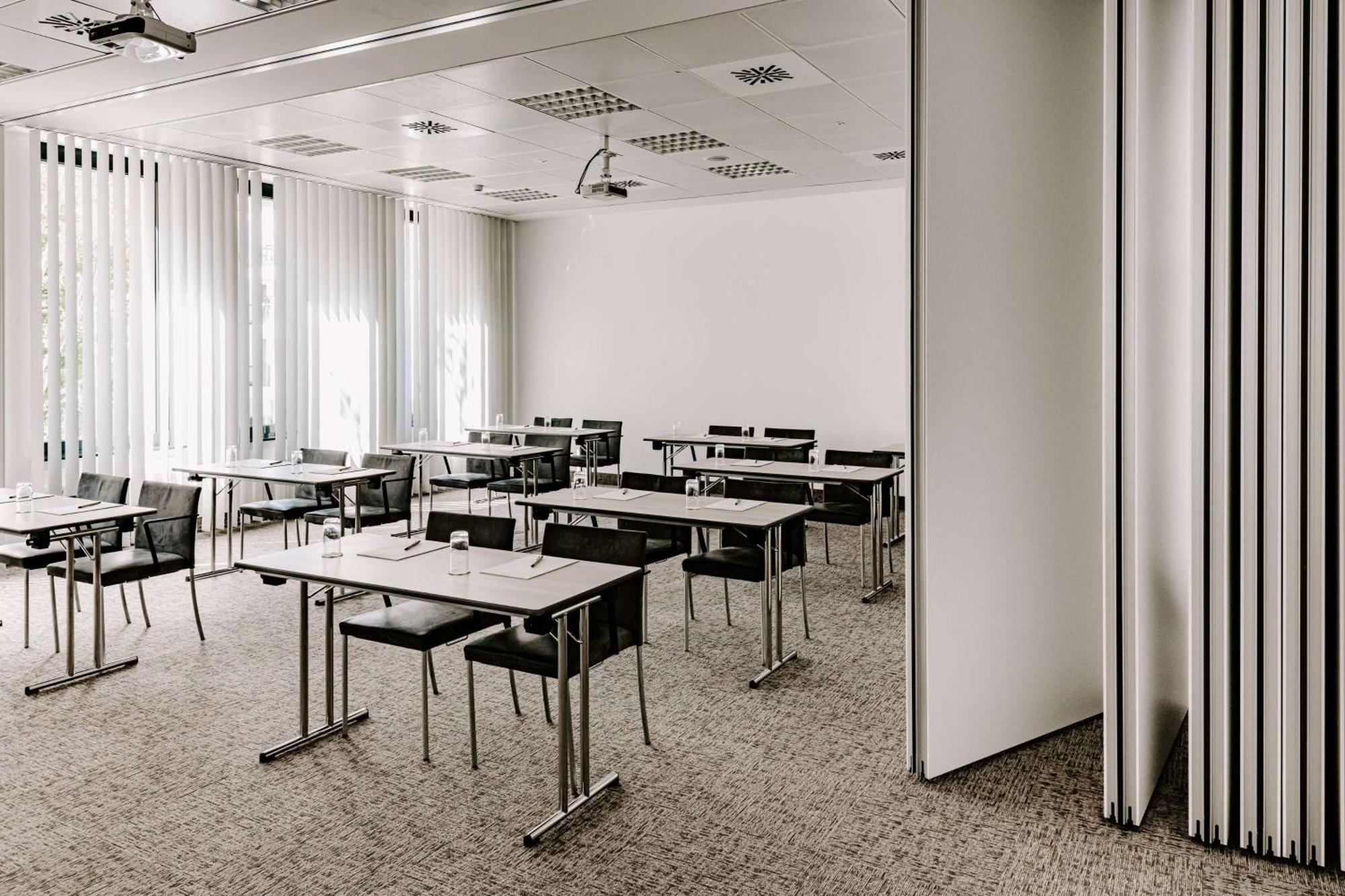 Vienna House Easy By Wyndham Stuttgart Hotel Luaran gambar
